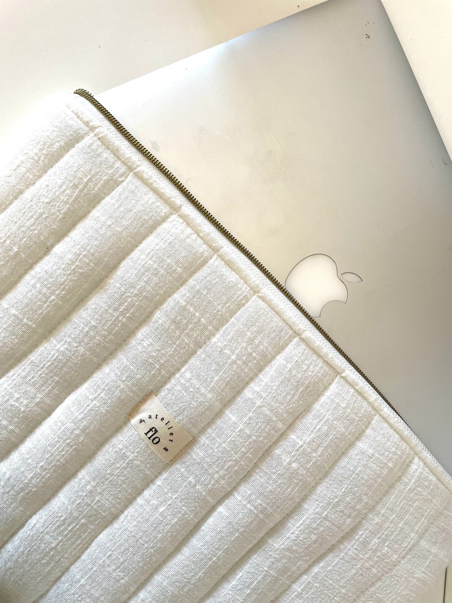 Laptop Bag - Pure White