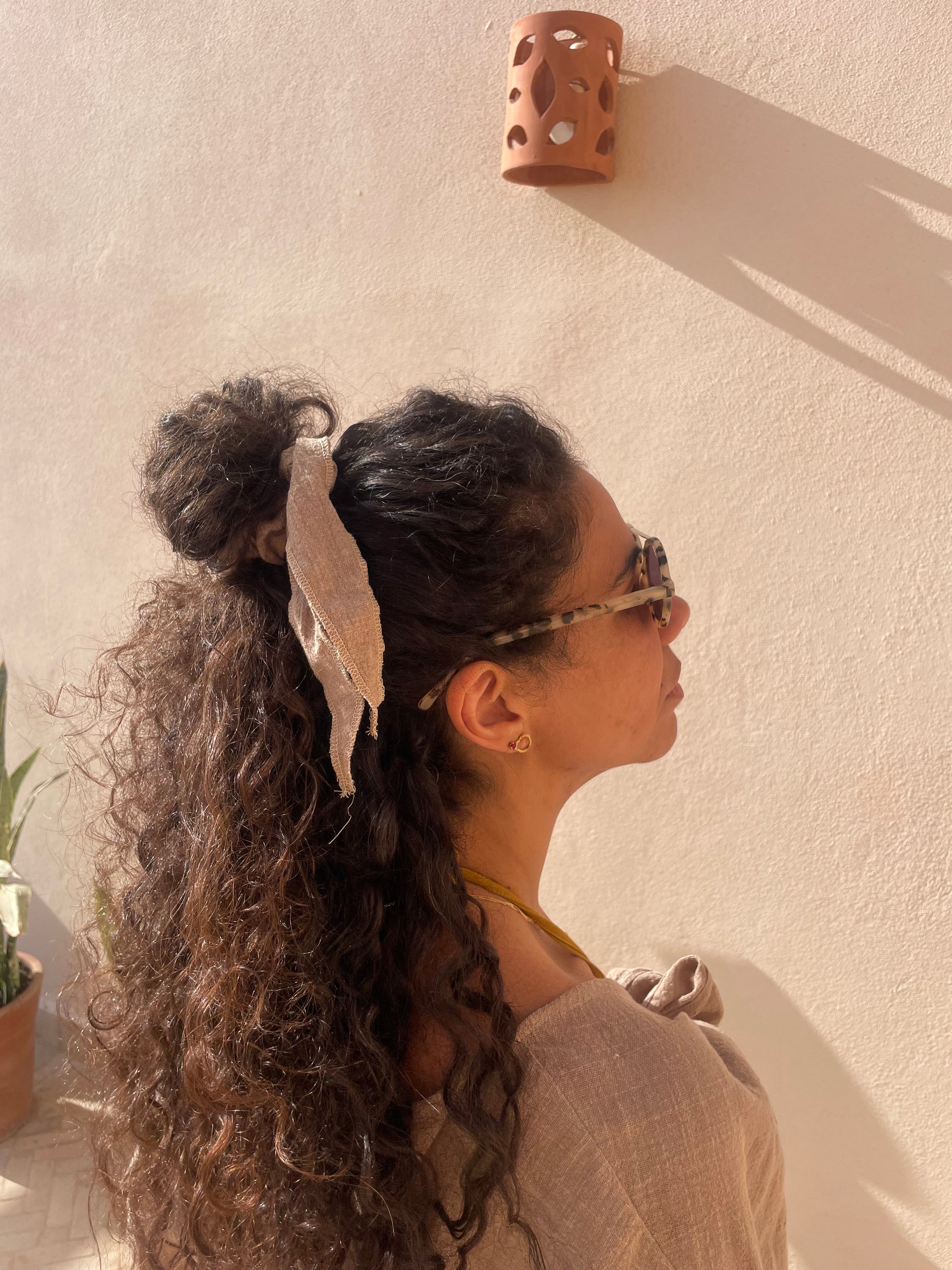 Tiny Bow Scrunchie
